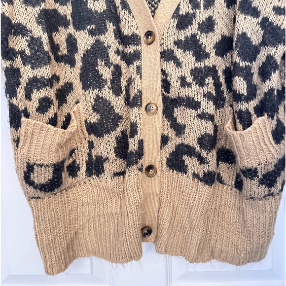 WildFox animal print cardigan - Picture 3 of 6